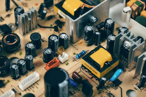 Why is Monolithic Power Systems (MPWR) Surging in 2026