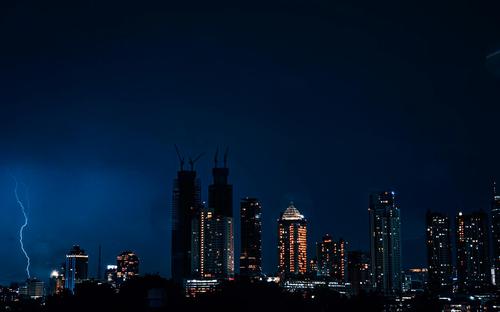 Is the Economic Storm Just a Passing Shower? JPMorgan's David Kelly Weighs In