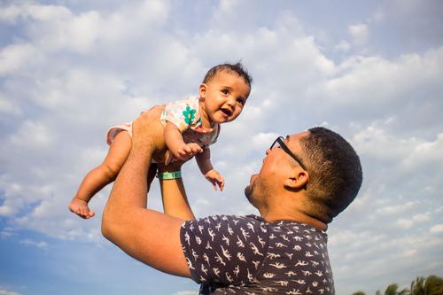 What is Momcozy's 2026 Father's Day Campaign Strategy