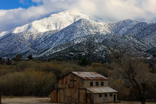 What Does Iron Mountain's New Debt Offering Signify
