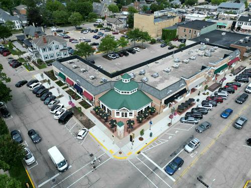 Is Phillips Edison & Company (PECO) a Strong Buy Amidst Retail Real Estate's Resurgence
