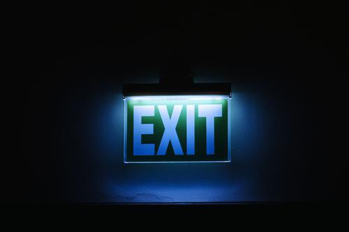 CoreWeave's Insider Exodus: A $377 Million Vote of No Confidence Amid AI Hype