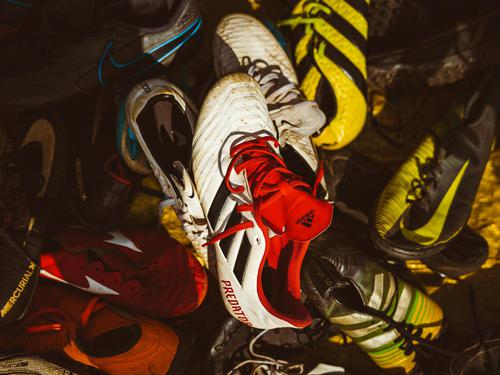 Is Deckers Outdoor (DECK) Outpacing Nike (NKE) in the Athletic Footwear Race