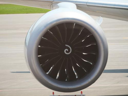 Heico's Aerospace Resilience Outshines United Rentals' Infrastructure Momentum Amid Valuation Concerns