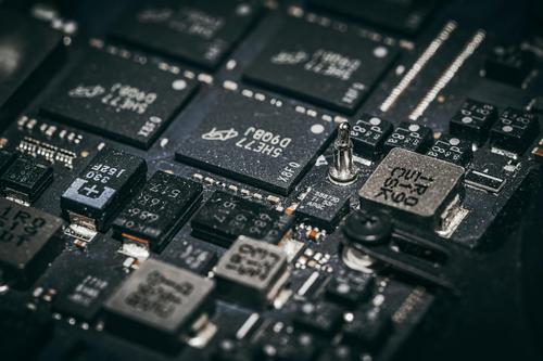 Is the Semiconductor Boom Lifting All Boats, or Just the AI Yachts