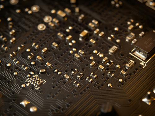 What Do Recent Congressional Tech Buys Signal