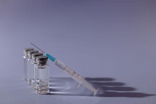 West Pharmaceutical's Premium: Can Biologics Momentum Justify a 49x P/E?