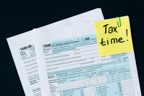 Clover Health's Insider Sales: Tax Mandate, Not Bearish Signal, But Caution Remains