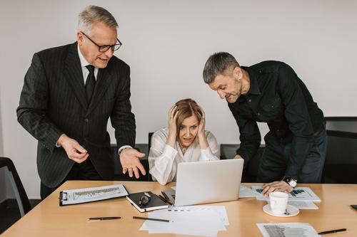 Byrna Technologies' Q2 Collapse: A Buy-Rated Stock Facing an Execution Crisis