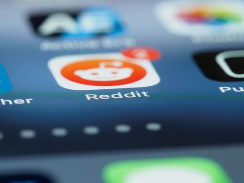 Reddit's Dip: A Buying Opportunity as AI Licensing and Ads Drive Growth