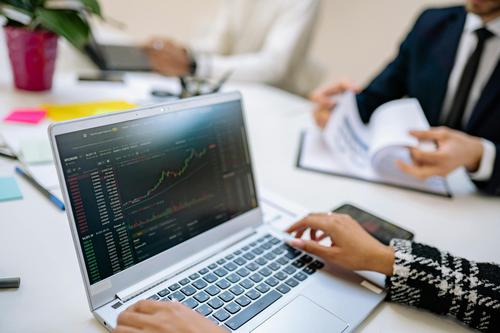 Why Did Bitcoin Just Have Its Worst Q1 in Eight Years