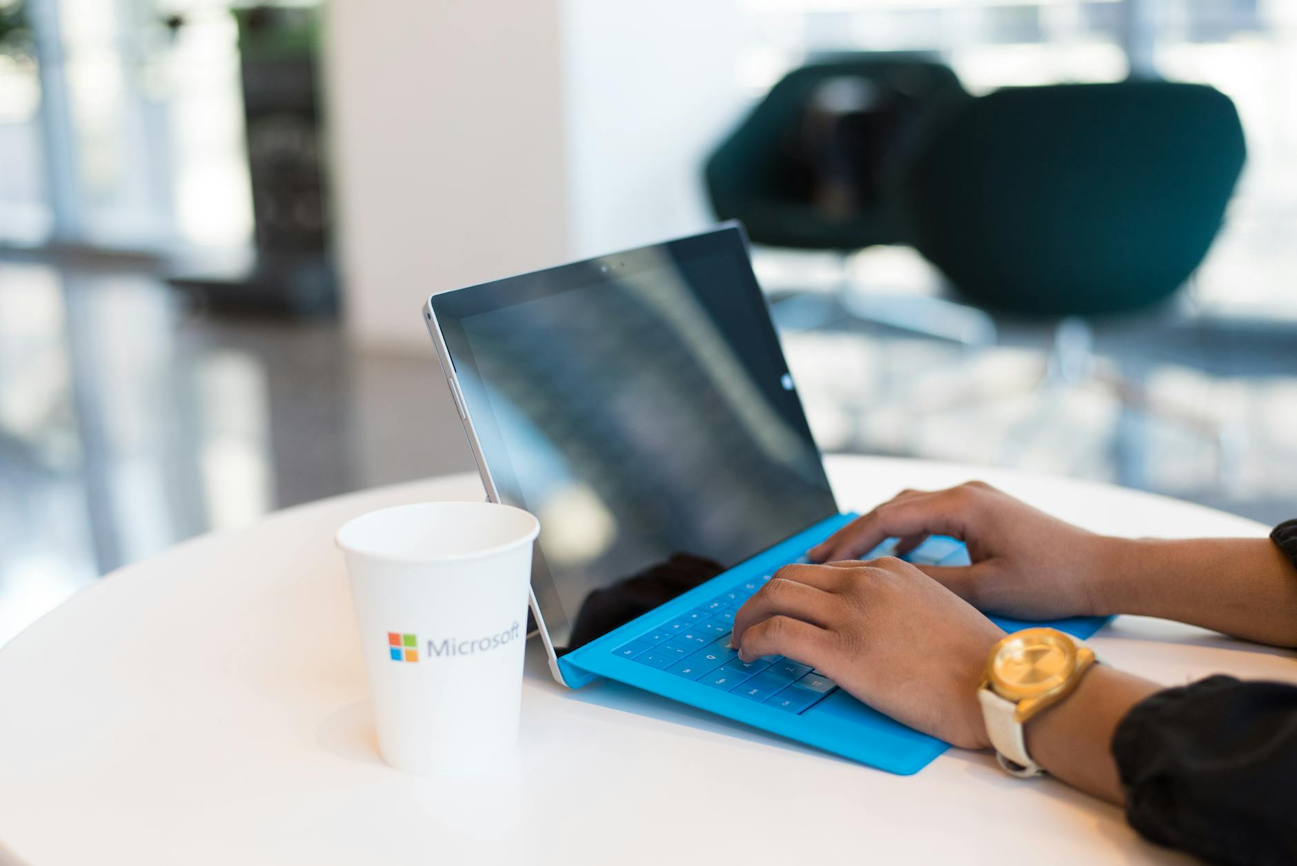 Is Microsoft a Bulletproof Investment in a Volatile Tech Market