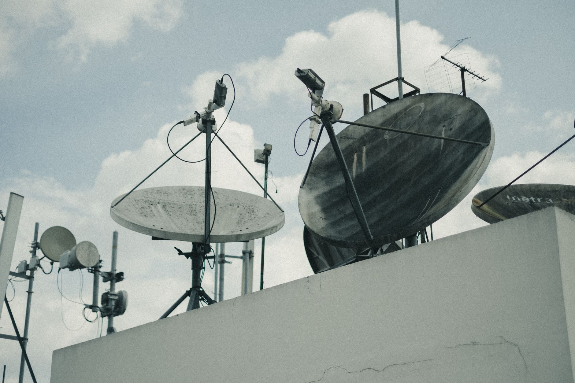 AST SpaceMobile's Lofty Guidance Confronts a Steep H2 Revenue Climb
