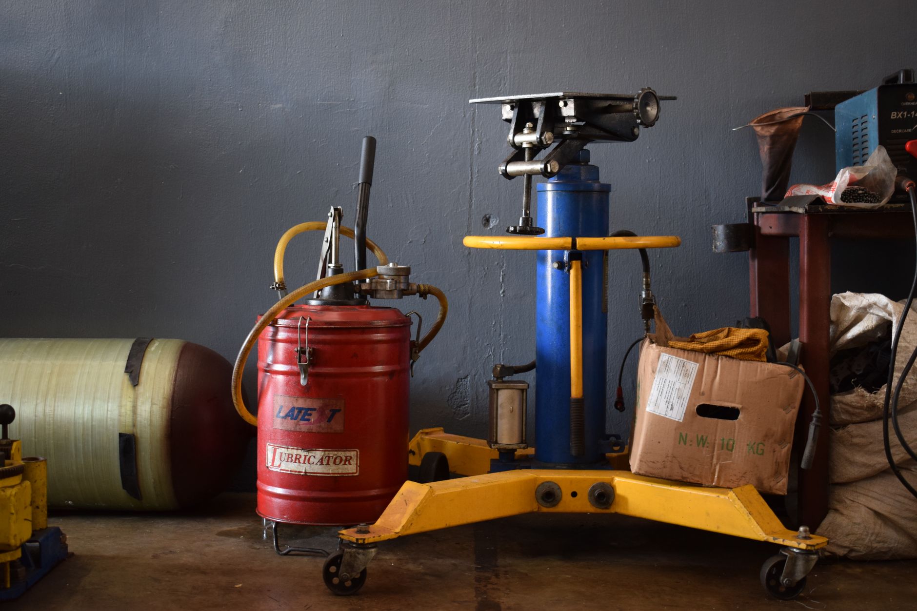 WD-40's Premium Price Tag: Can Blowout Earnings Justify a 40x Multiple?