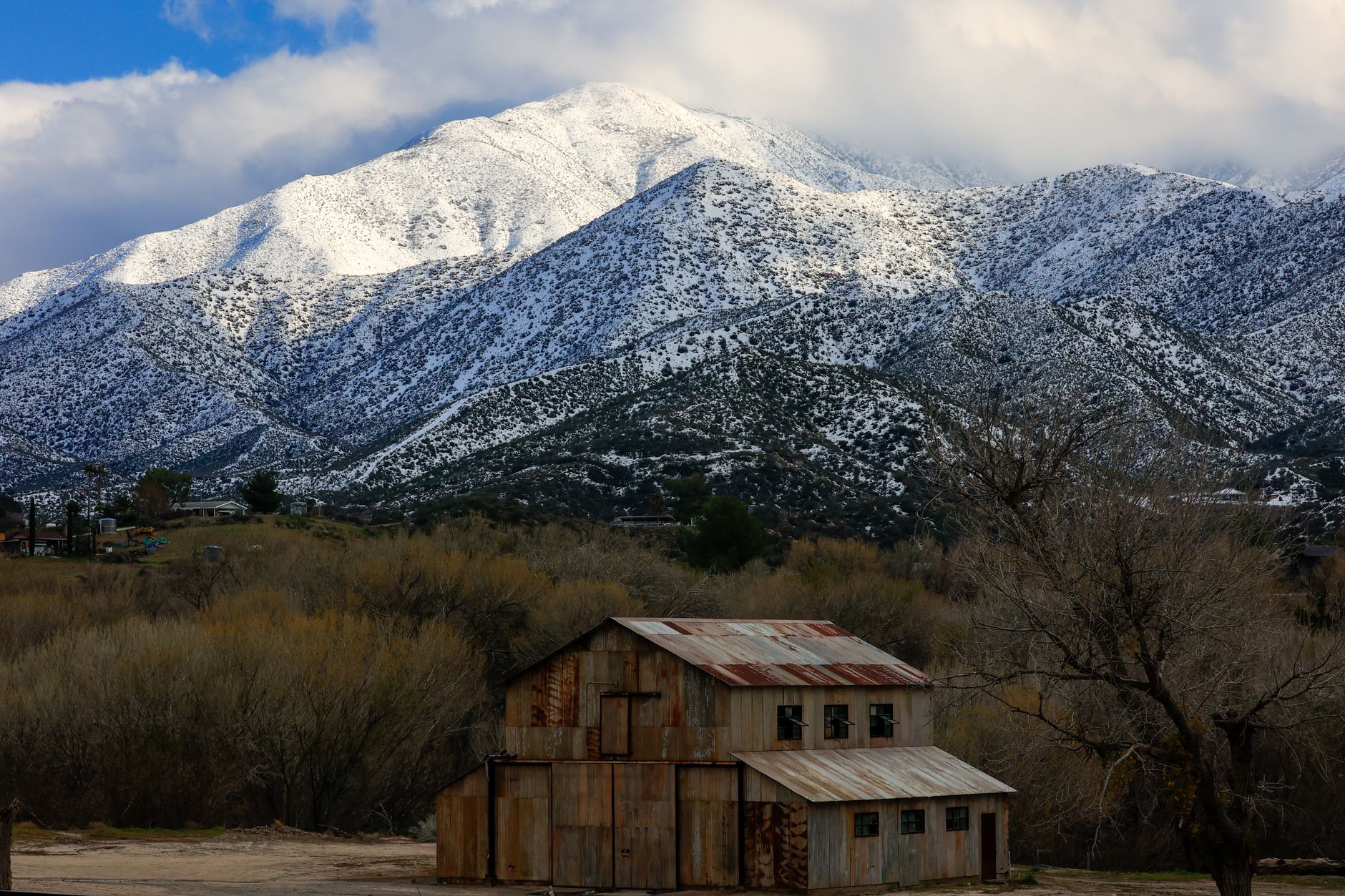 What Does Iron Mountain's New Debt Offering Signify