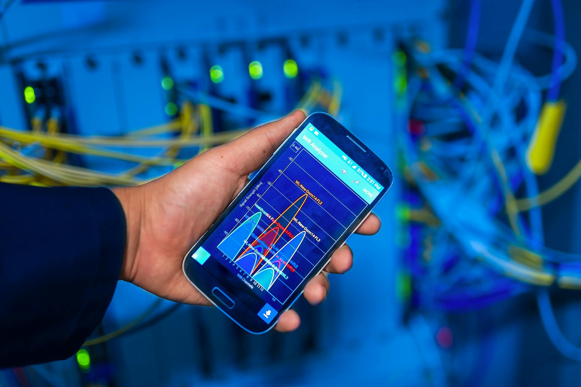 Is Palantir's AI Platform Now Indispensable for Government and Enterprise