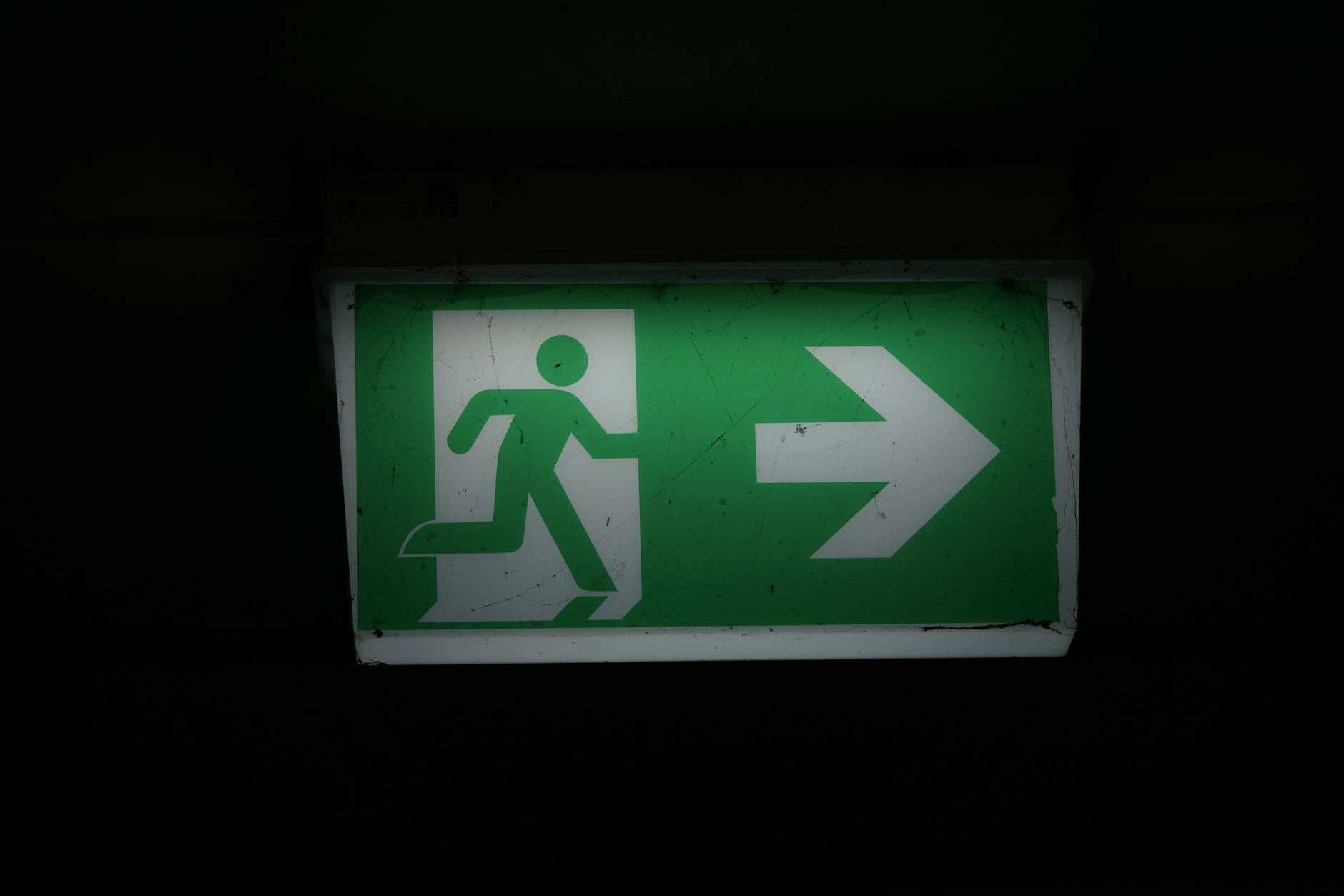 What Does a Major Investor Exit Signal for Global Net Lease (GNL) After a 16% Stock Rise