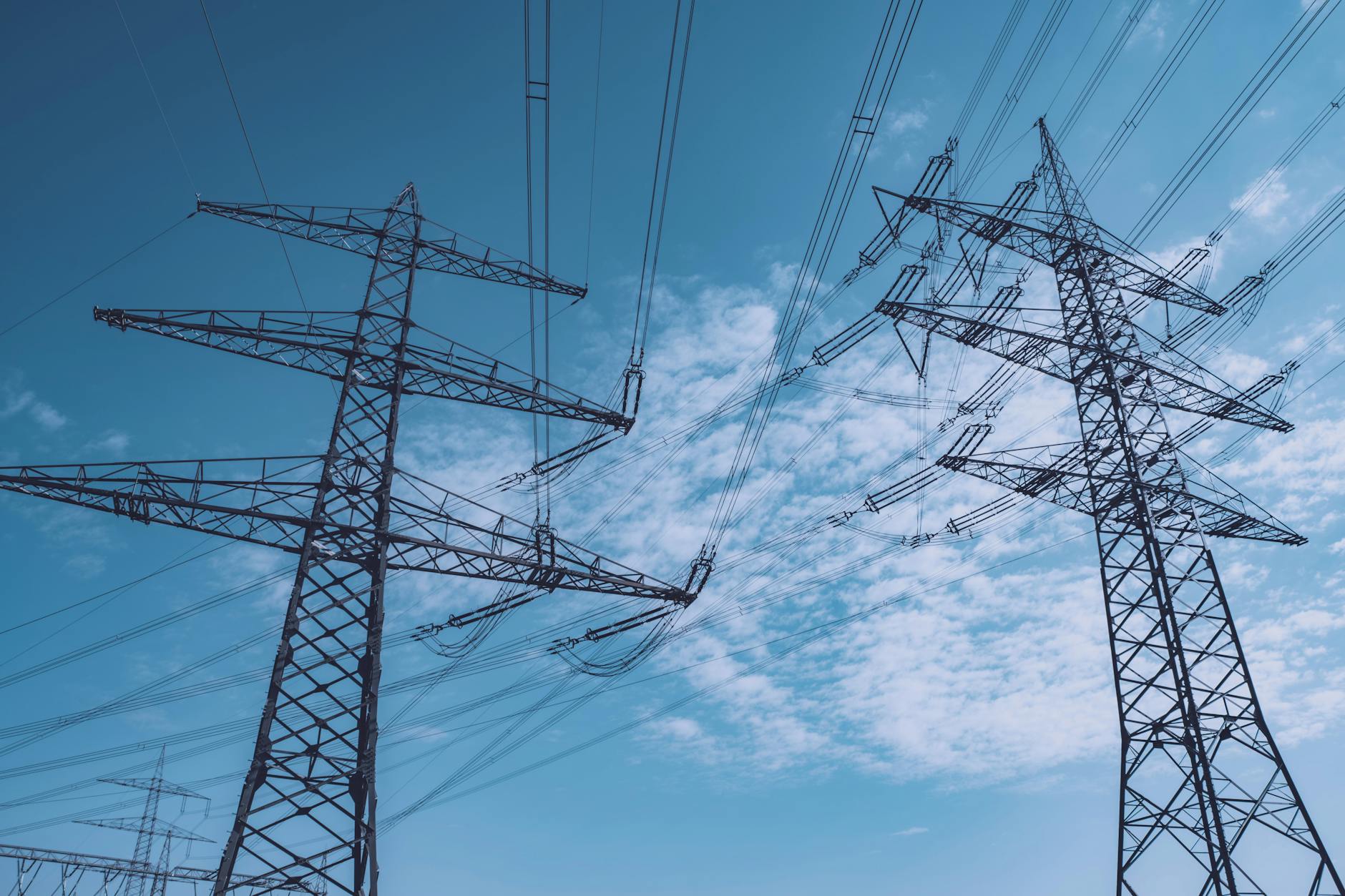 Why Did Solaris Energy Infrastructure (SEI) Stock Surge
