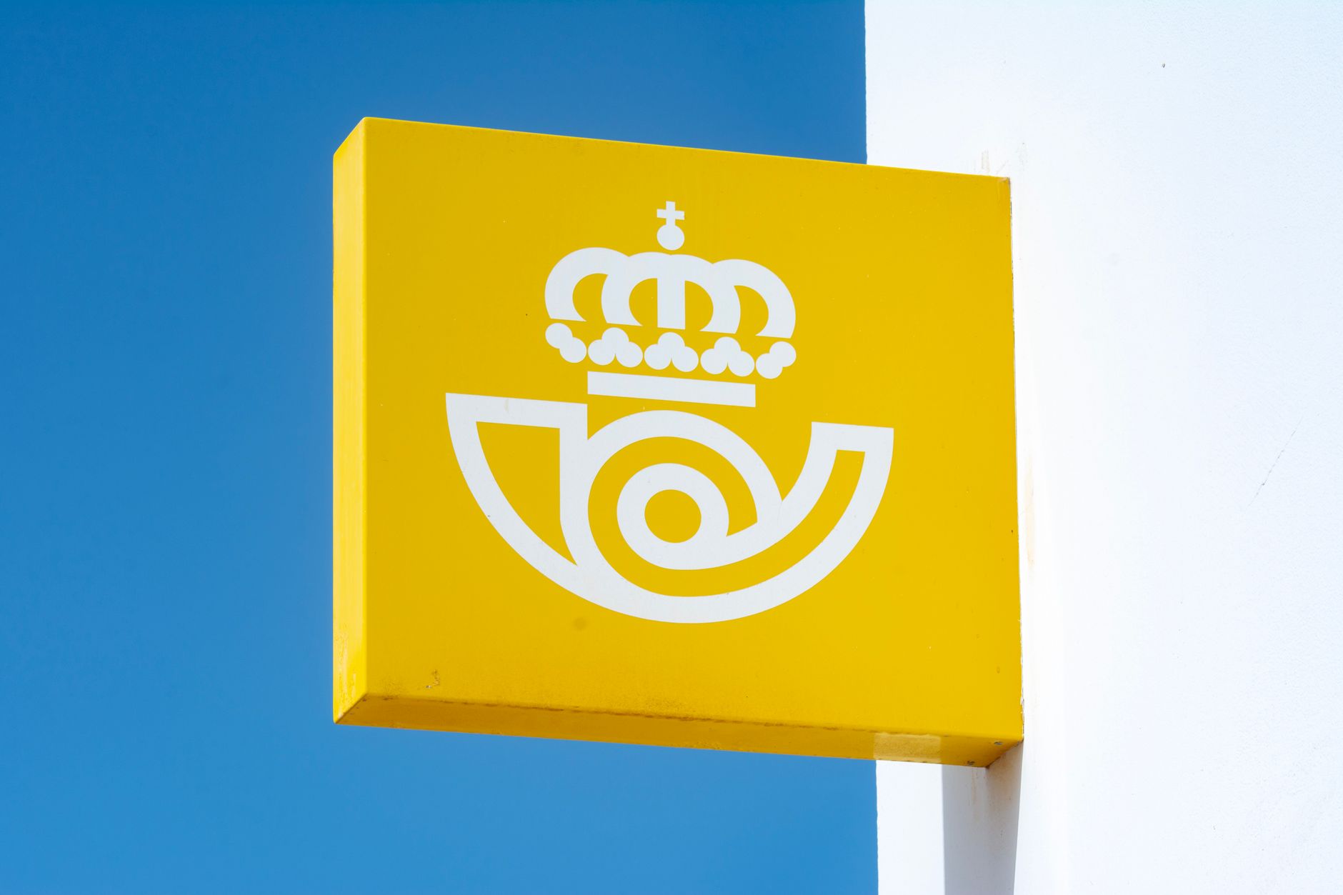 SAP's Cloud Momentum Defies Geopolitical Headwinds, But Profit Outlook Warrants Caution