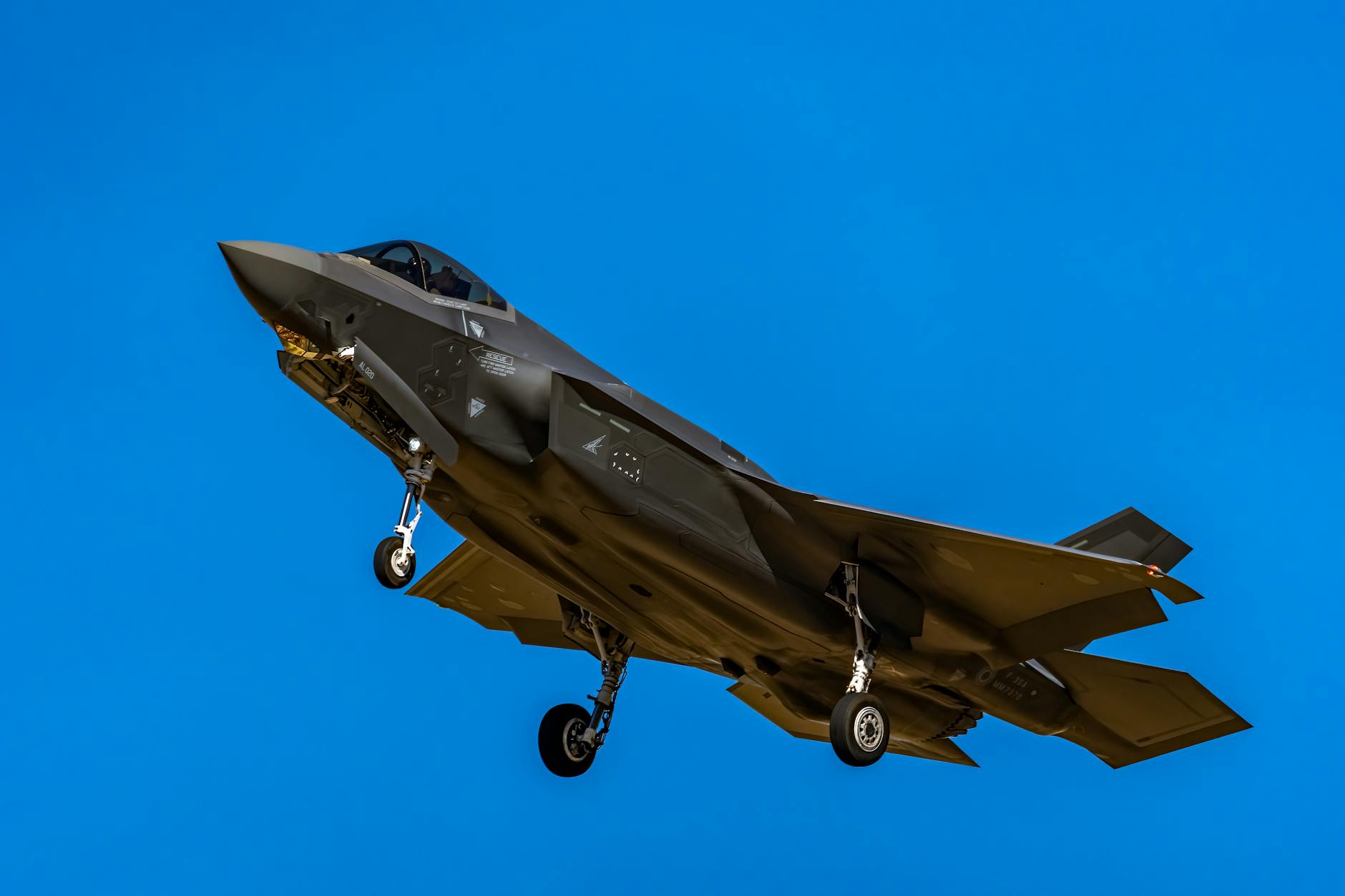 How Are Geopolitical Tensions Reshaping the Defense Industry Landscape