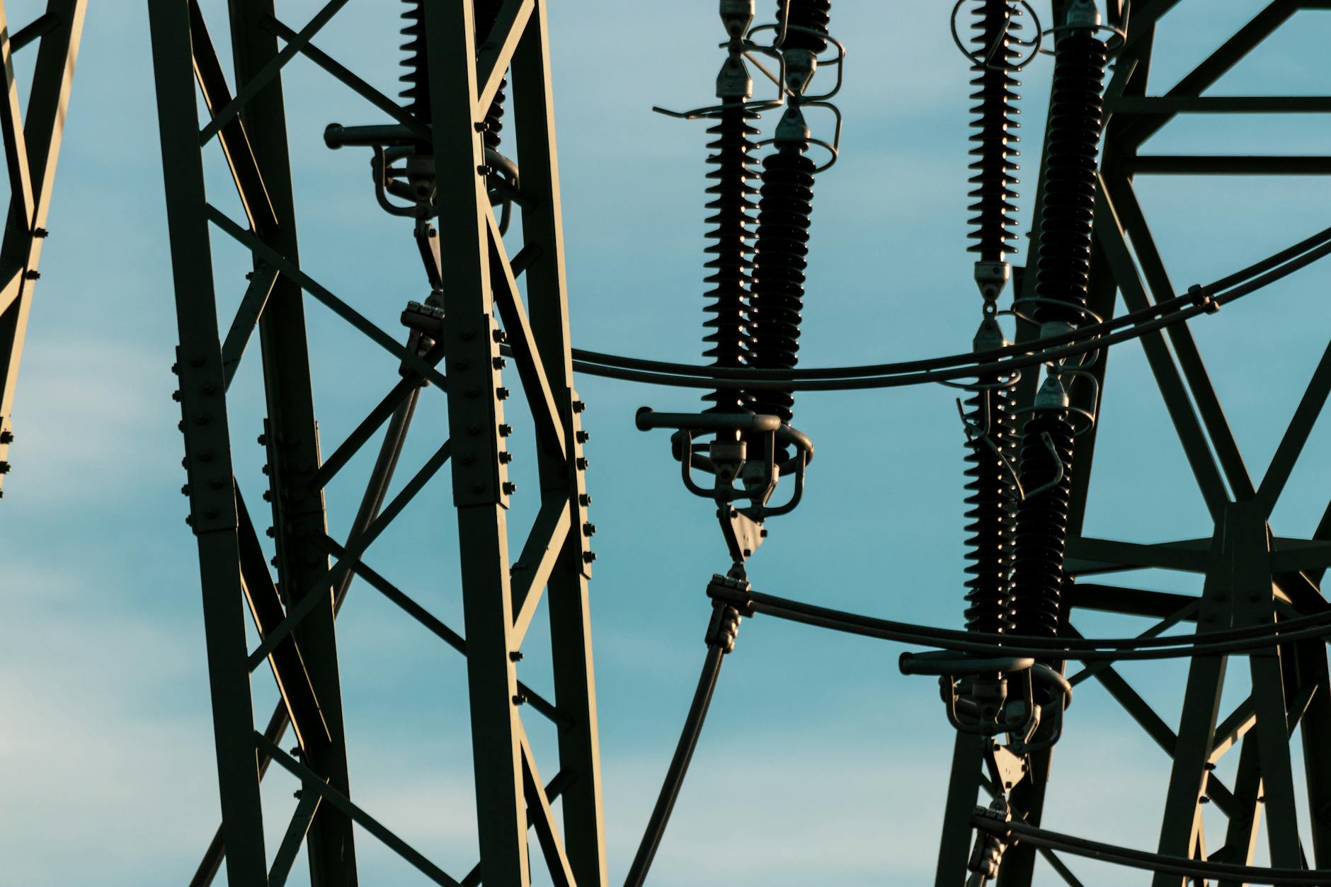What's Behind Expand Energy's Alarming Options Skew
