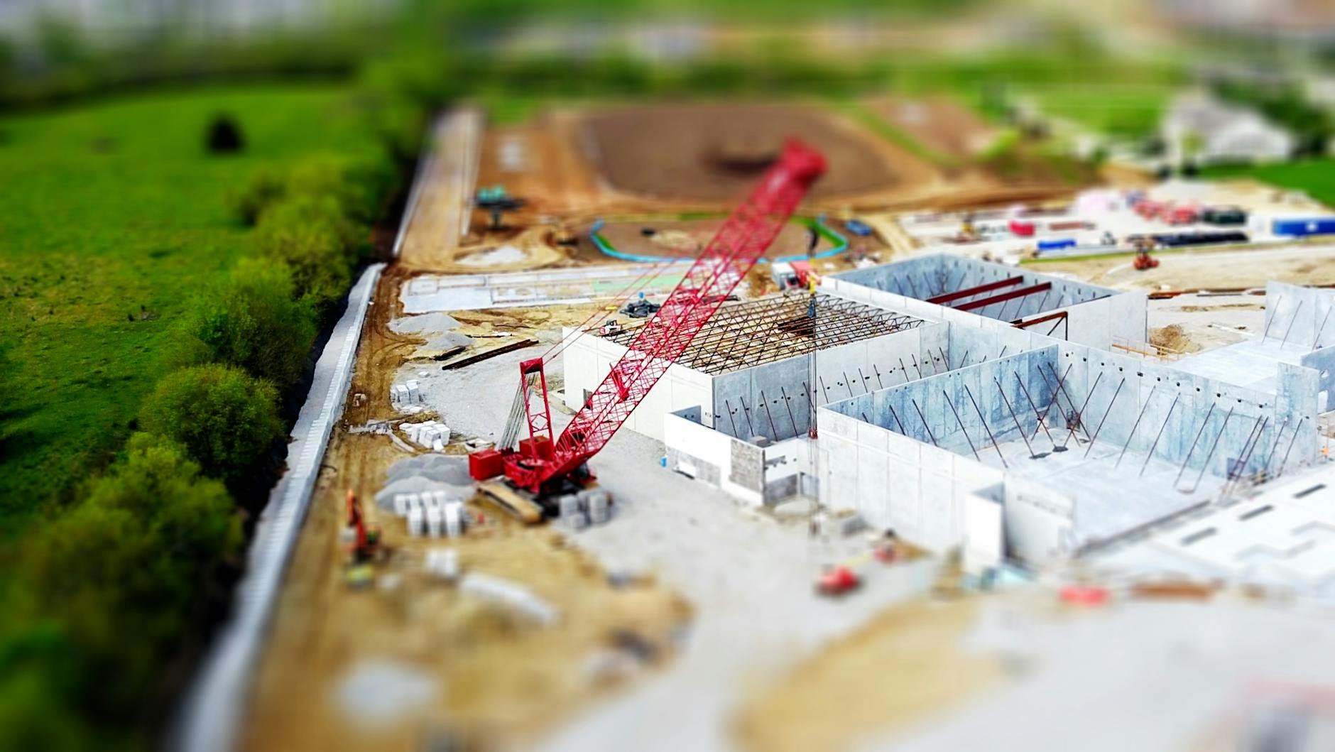 Is Martin Marietta Materials (MLM) Positioned for Growth Amidst Infrastructure Spending