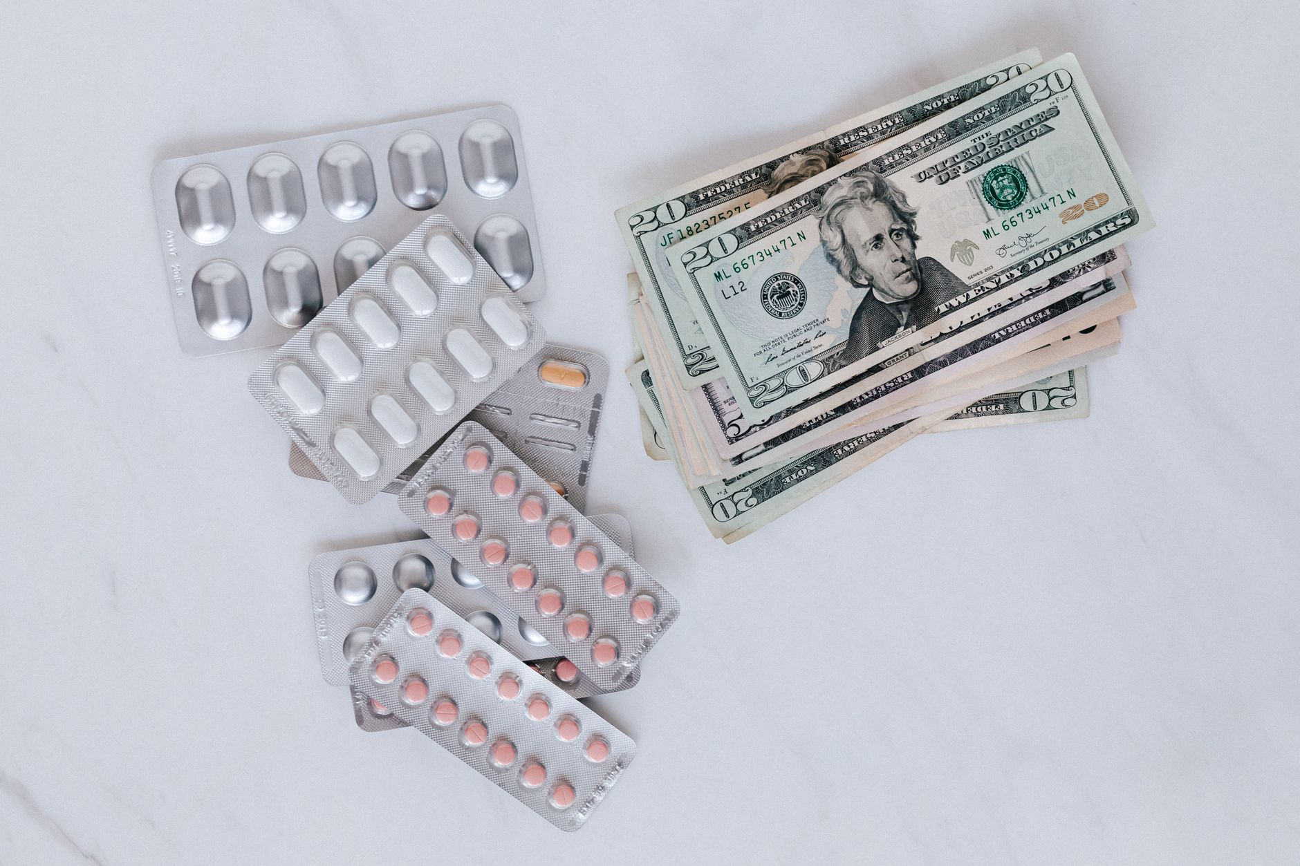 Nutex Health's Profit Mirage: Strong Numbers, Risky Foundation