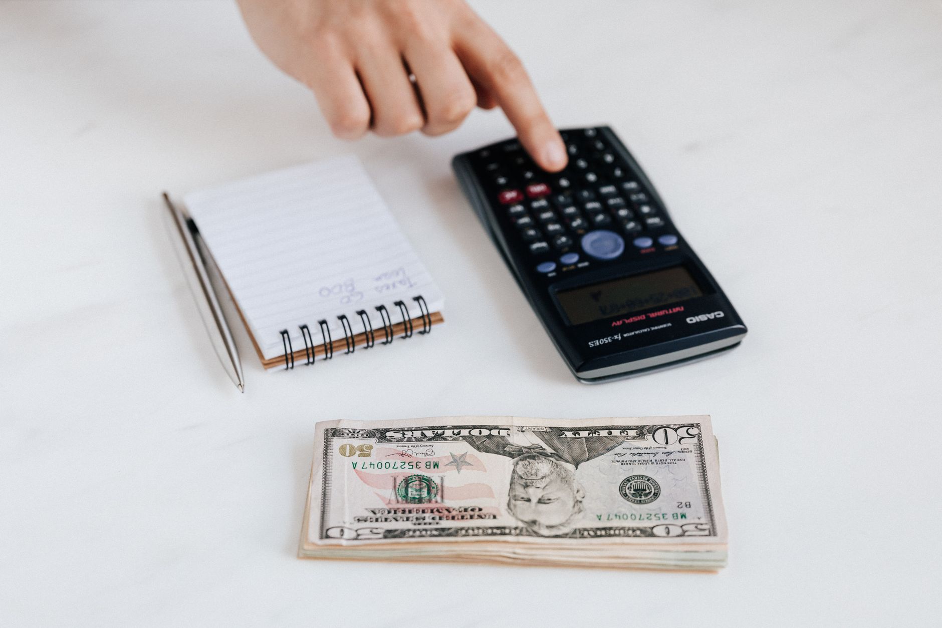 The Defensive Shift: Why Dividend Stocks Are Outpacing Tech in 2026