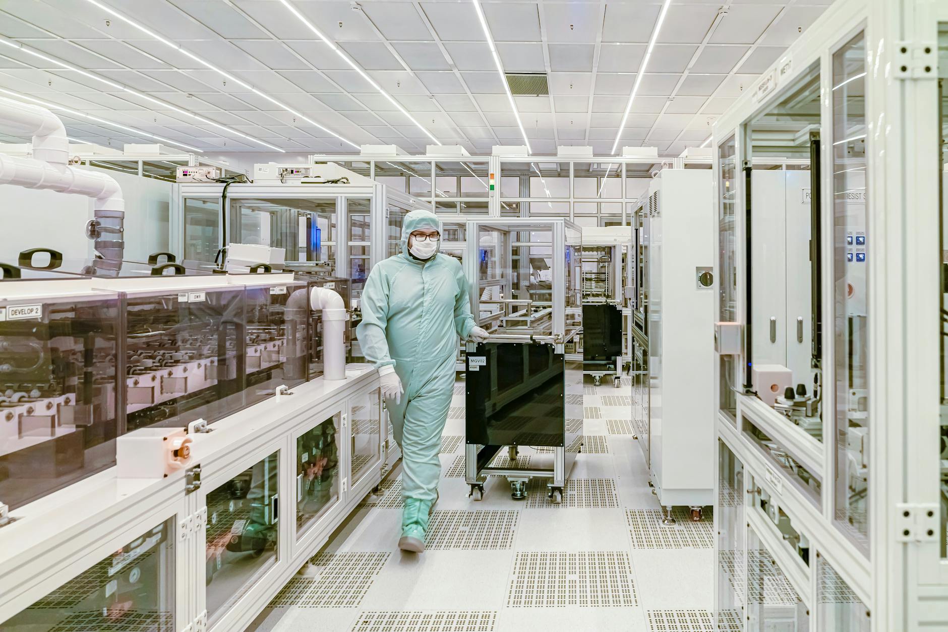 What is the Global X AI Semiconductor & Quantum ETF (CHPX) and Why Does it Matter