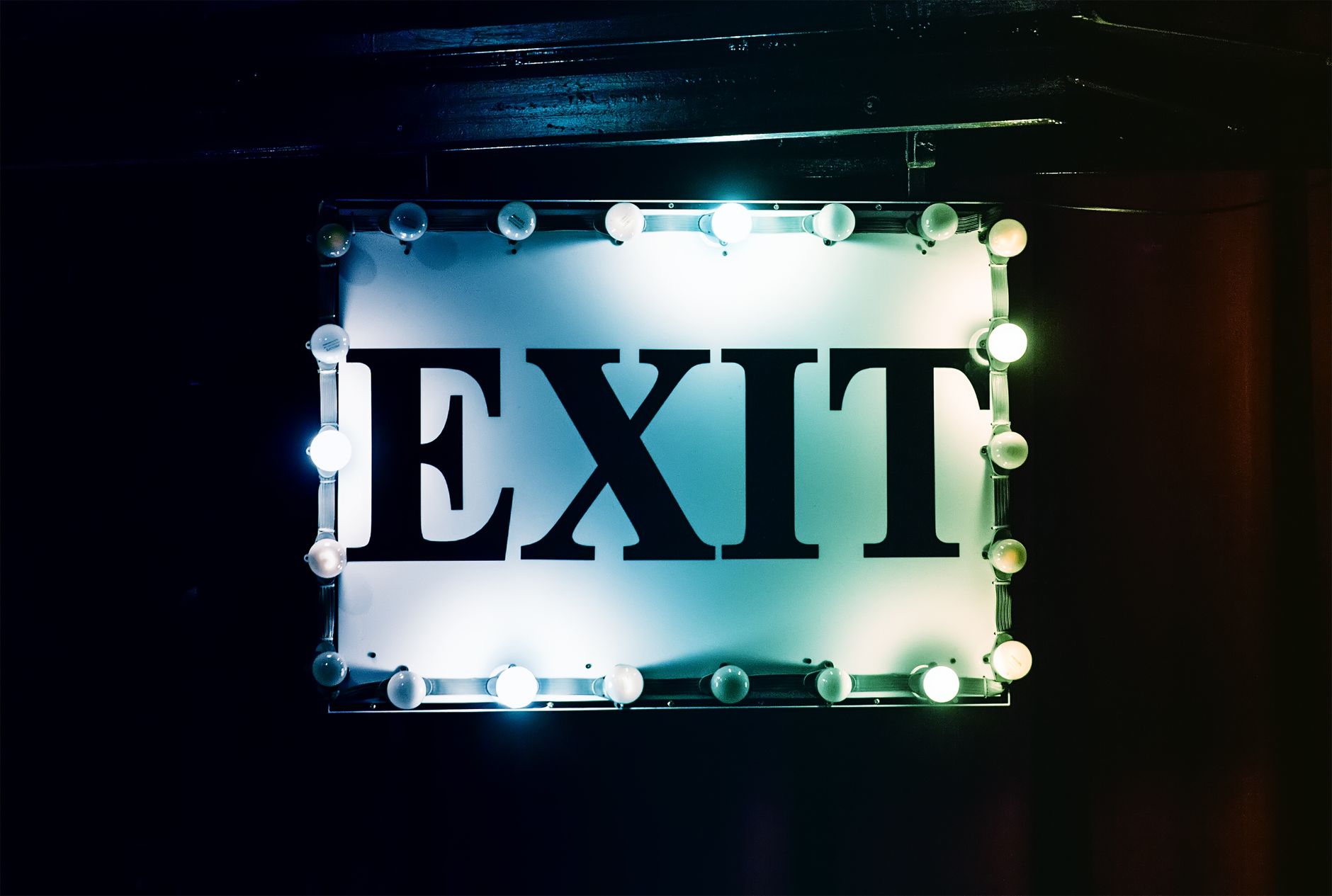 A Major Shareholder's Exit: Why Dyadic International's Recent Insider Sales Demand Scrutiny
