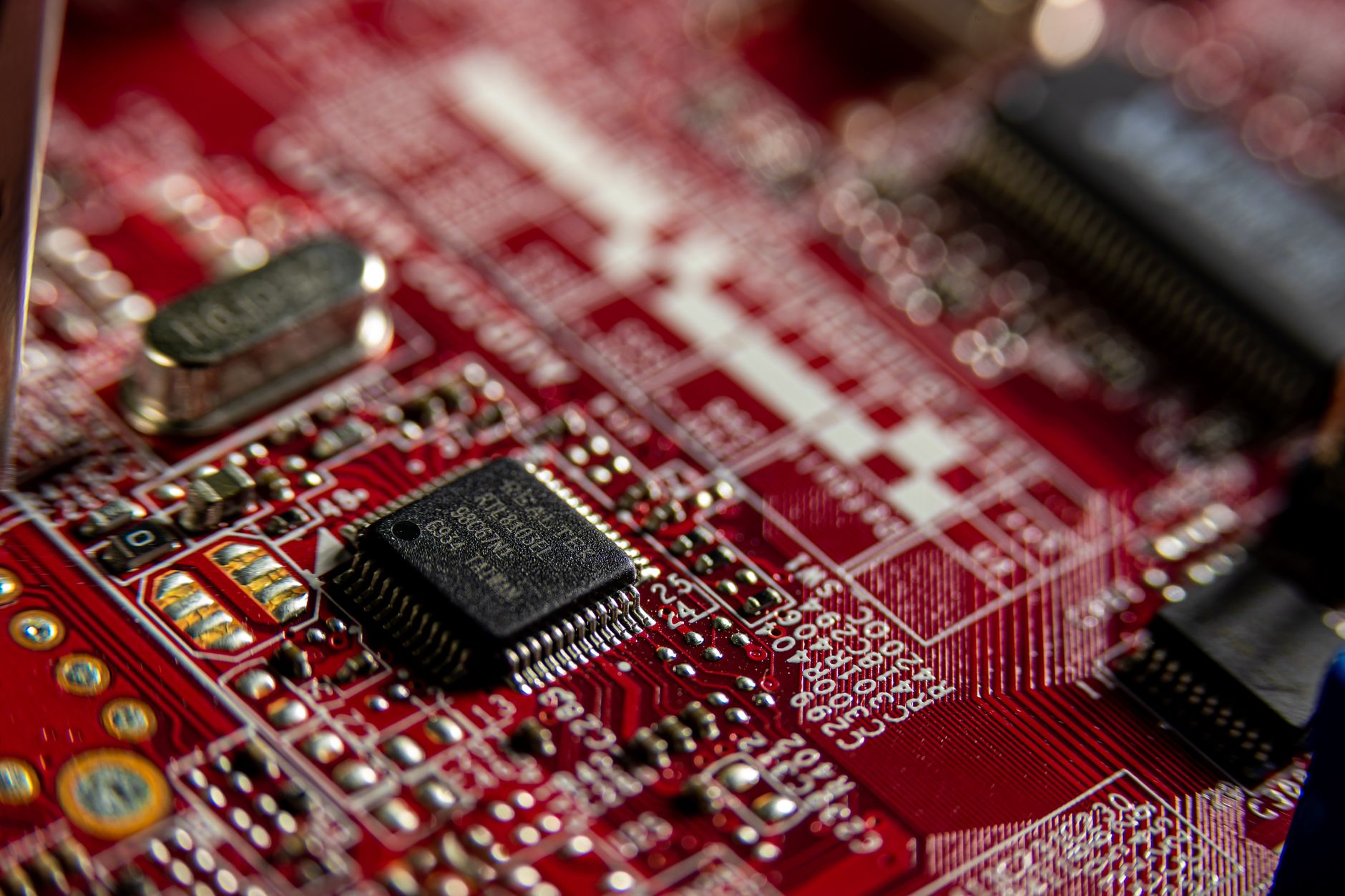 AI's Dual Catalyst: Monolithic Power Systems and Amkor Technology Surge, But Valuation Divides Their Futures