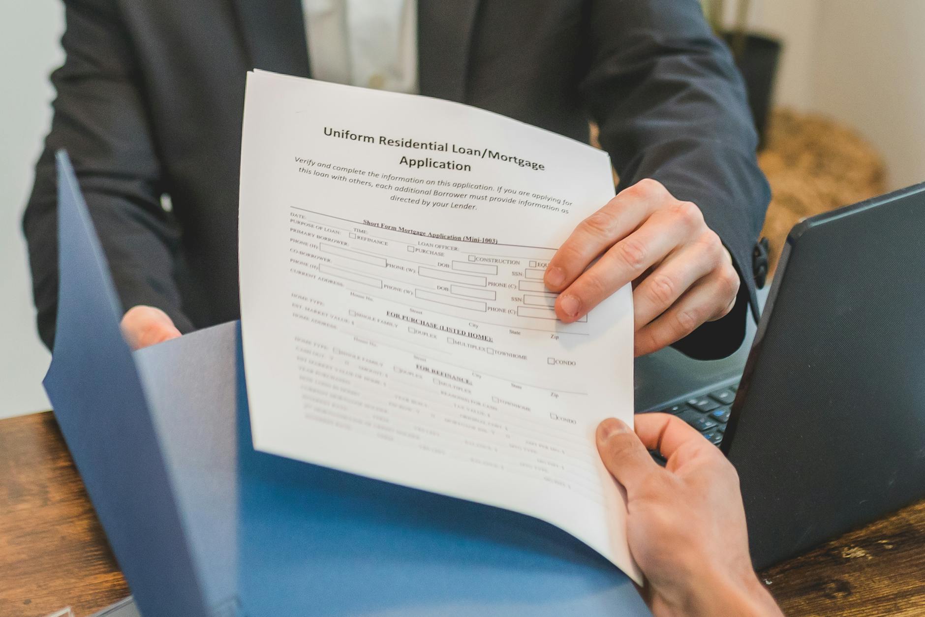 What Do Seven Hills Realty's Latest Loan Activities Signify