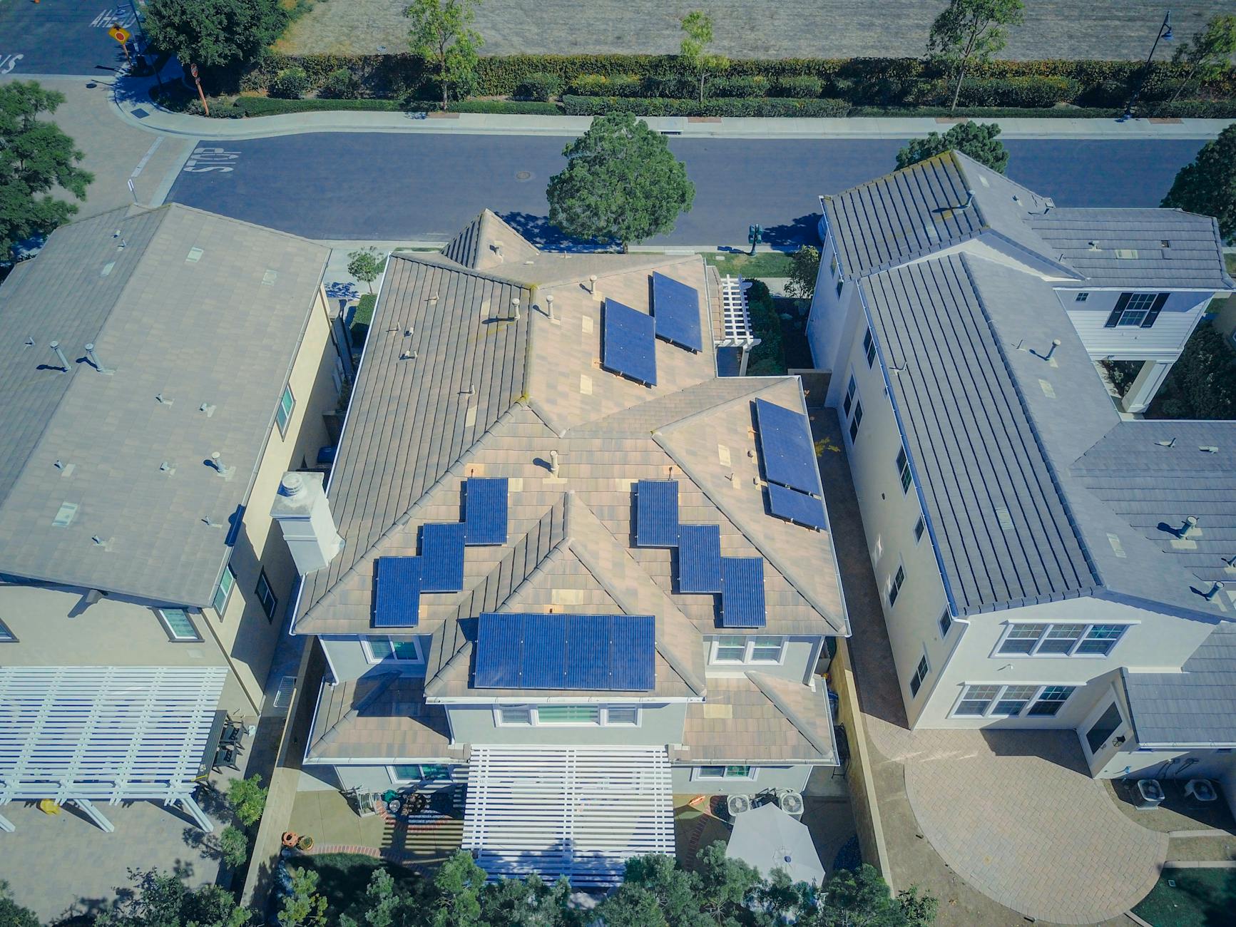 Is SunPower's Current Valuation a Deep Discount or a Warning Sign