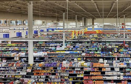 Why Walmart Stands Out as a Smart Retail Investment Right Now